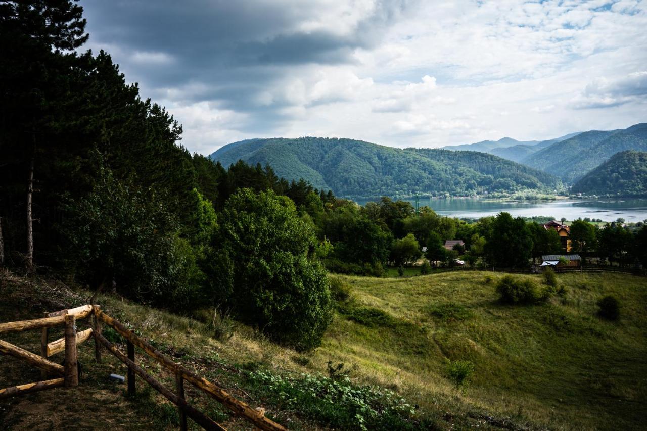 Villa Casuta Mea Piatra Neamţ Exterior foto